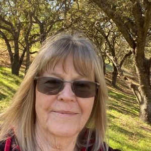 Meet your Posher, Carolyn